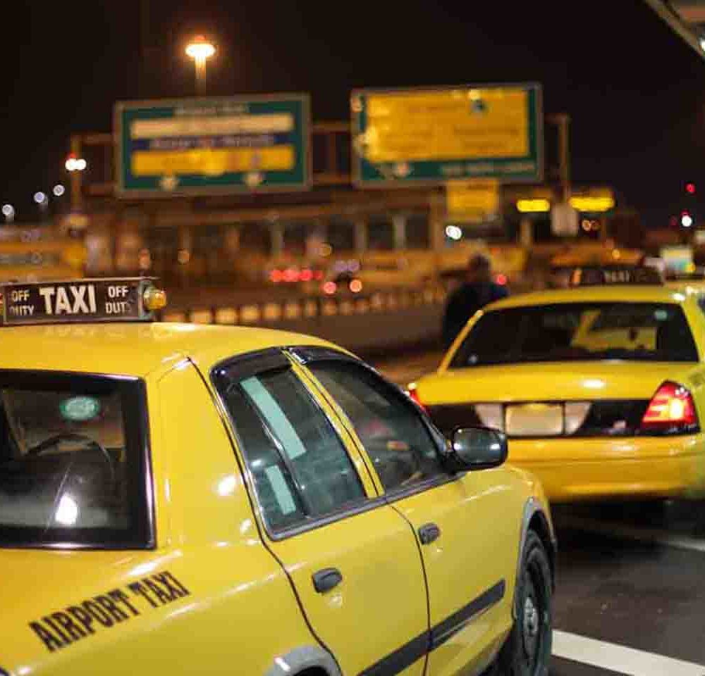 Our Guide To Airport Taxi In Weybridge