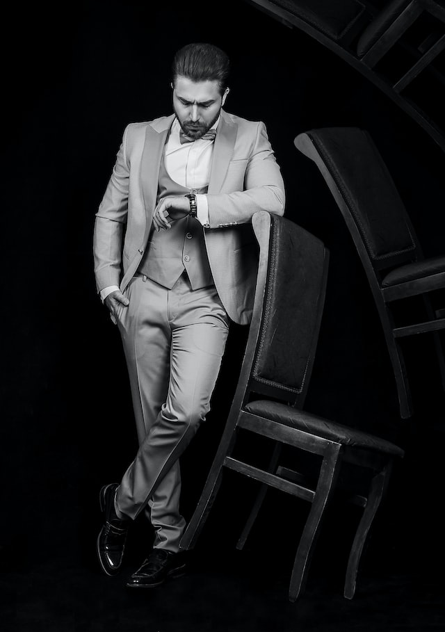 Ultimate Etiquette Guide For A Gentleman