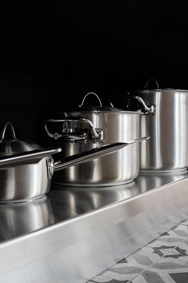 Why Stainless Steel Drums Are Such Great Transportation Container Options