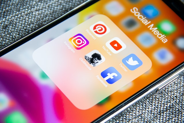 5 Ways Manufacturing Companies Can Use And Benefit From Social Media Marketing